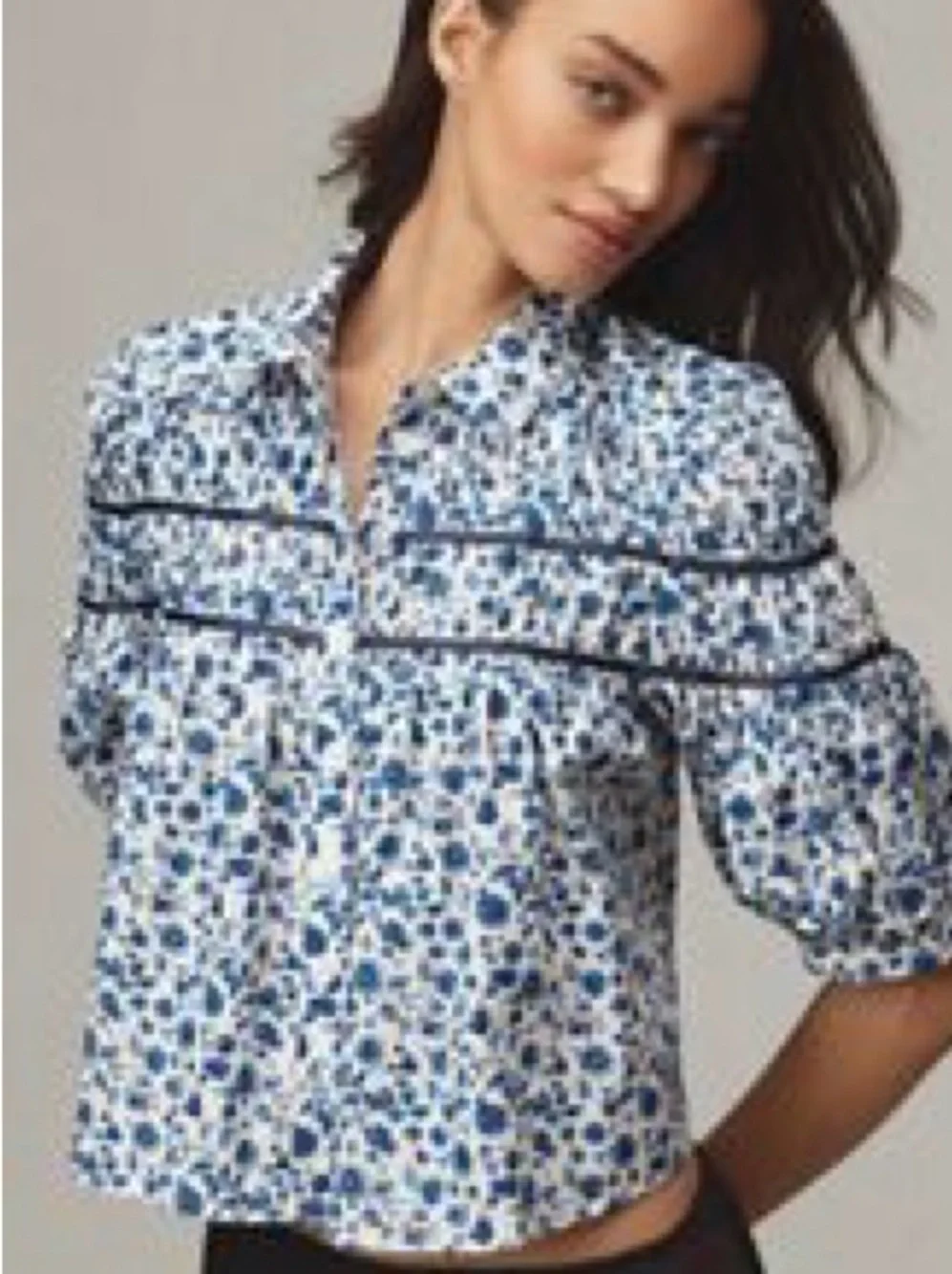 Anthropologie summer Blue Floral Puff-Sleeve Button Blouse